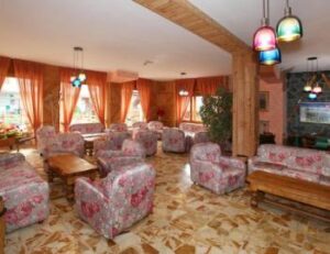 Hotel Holiday Debili_4
