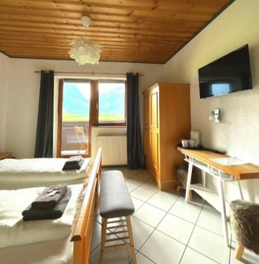 Hotel-Wildrose-Zillertal-Austria-Bedroom