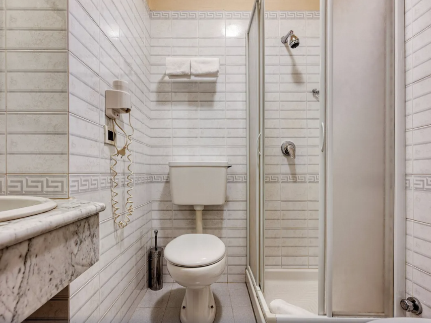 Miramonti-Frabosa-Bathroom